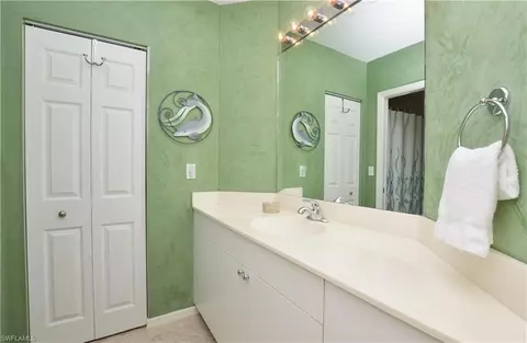 460 Launch Cir #301, Naples, FL 34108 photo 15