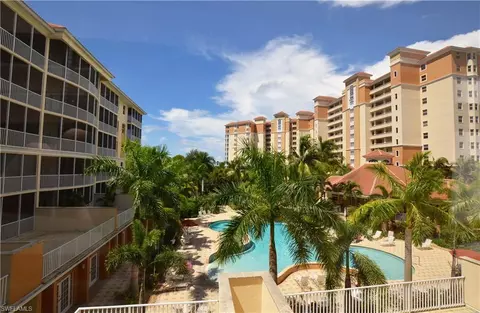 460 Launch Cir #301, Naples, FL 34108 photo 20