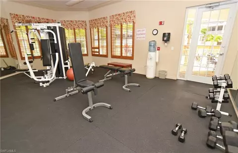 460 Launch Cir #301, Naples, FL 34108 photo 22