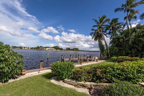 1 Sabre Ln, Naples, FL 34102 photo 1