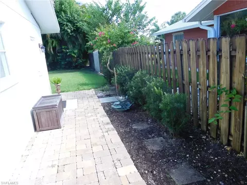 693 103rd Ave N, Naples, FL 34108 photo 13