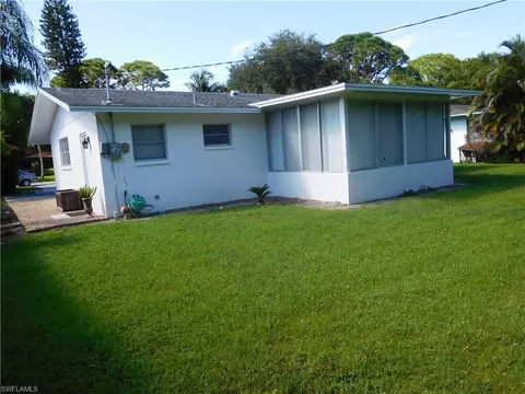 693 103rd Ave N, Naples, FL 34108 photo 15