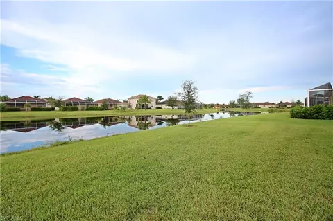 14575 Grapevine Dr, Naples, FL 34114 photo 4