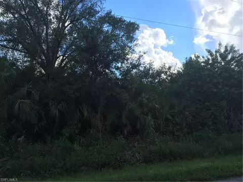 3784 20th Ave SE, Naples, FL 34117 photo 4