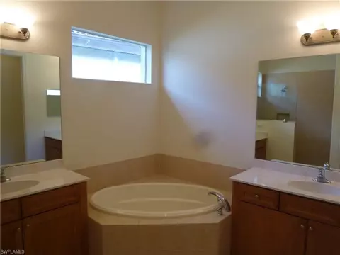 6192 Bunker Pl, Naples, FL 34113 photo 8