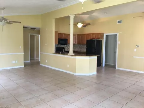 822 97th Ave N, Naples, FL 34108 photo 8