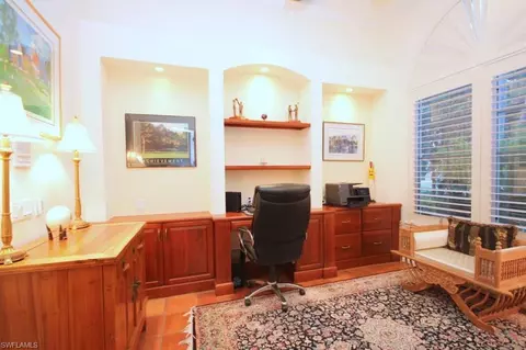 2505 Augusta Dr, Naples, FL 34109 photo 7