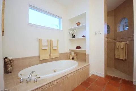 2505 Augusta Dr, Naples, FL 34109 photo 11