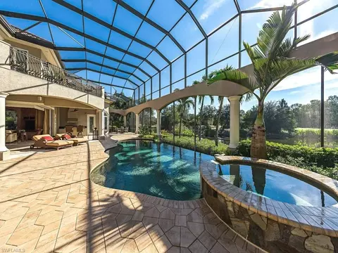 2572 Escada Dr, Naples, FL 34109 photo 14