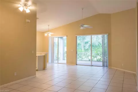 287 Glen Eagle Cir, Naples, FL 34104 photo 6