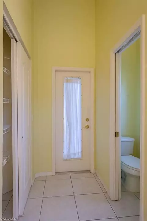 287 Glen Eagle Cir, Naples, FL 34104 photo 15