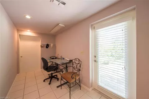 85 6th St N, Naples, FL 34102 photo 13