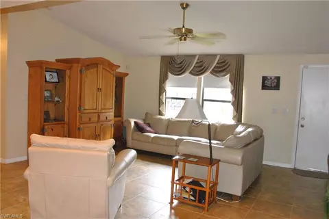 421 15th St NW, Naples, FL 34120 photo 9