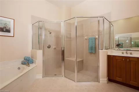 8520 Mallards Pt, Naples, FL 34114 photo 8