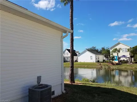 418 Leawood Cir, Naples, FL 34104 photo 10