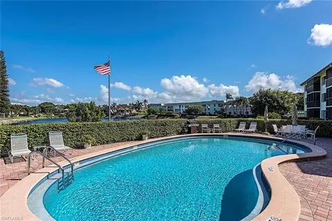 855 Ketch Dr #207, Naples, FL 34103 photo 12