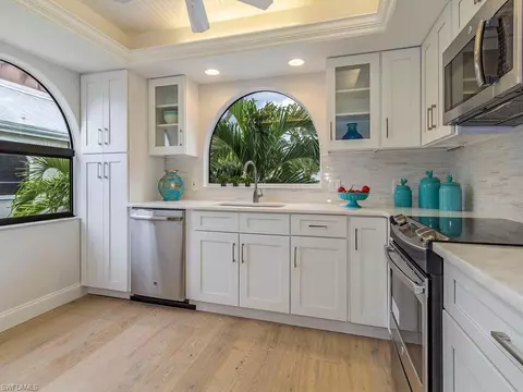 314 7th Ave S, Naples, FL 34102 photo 5