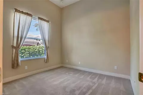 5730 Mango Cir, Naples, FL 34110 photo 10