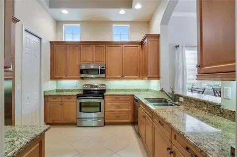 5730 Mango Cir, Naples, FL 34110 photo 6