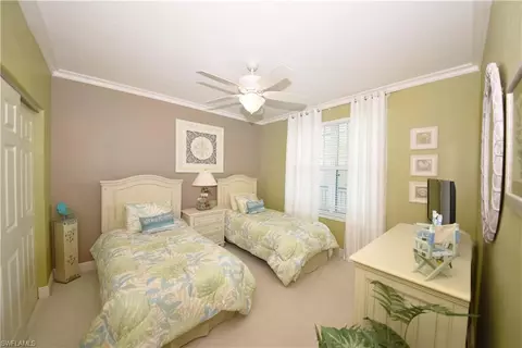 420 Cove Tower Dr #703, Naples, FL 34110 photo 10