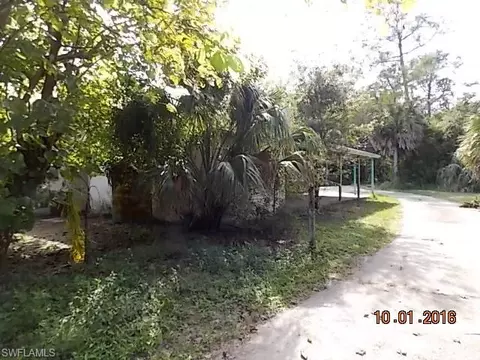 480 Logan Blvd N, Naples, FL 34119 photo 7