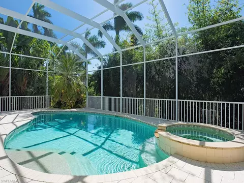 140 7th Ave N, Naples, FL 34102 photo 4