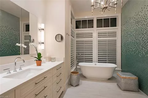 4090 Cutlass Ln, Naples, FL 34102 photo 11