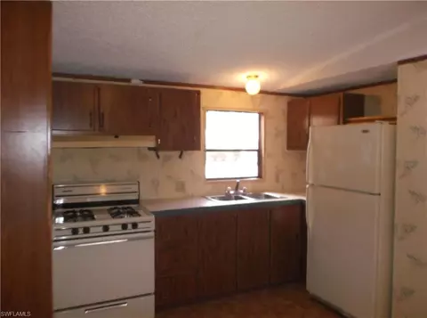 1265 Riverview Dr, Moore Haven, FL 33471 photo 7