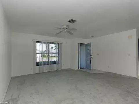 154 Versailles Cir, Naples, FL 34112 photo 2