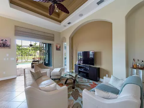 6614 Caldecott Dr, Naples, FL 34113 photo 3