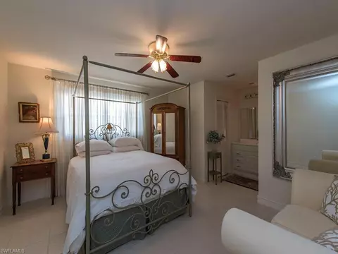 10900 Vanderbilt Dr, Naples, FL 34108 photo 5