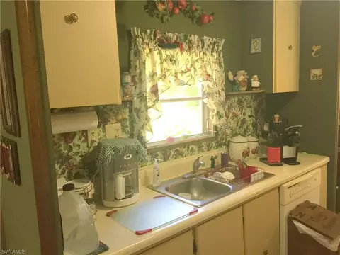 20219 Sherrill Ln, Estero, FL 33928 photo 5
