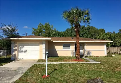 2041 44th Ter SW, Naples, FL 34116 photo 8