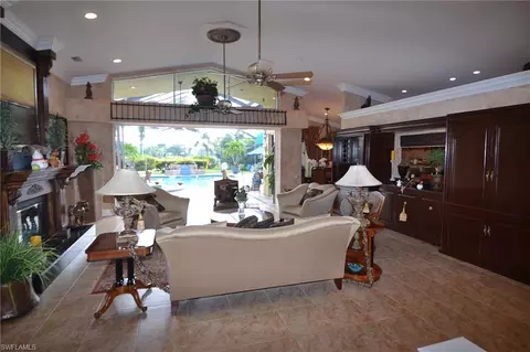 11246 Phoenix Way, Naples, FL 34119 photo 6