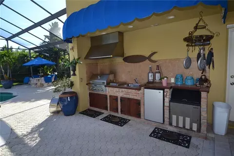 11246 Phoenix Way, Naples, FL 34119 photo 4