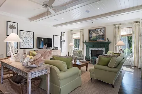 78 Broad Ave S, Naples, FL 34102 photo 3