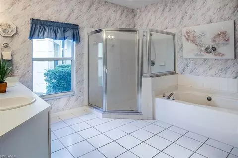 8032 Belmont Ct, Naples, FL 34113 photo 19