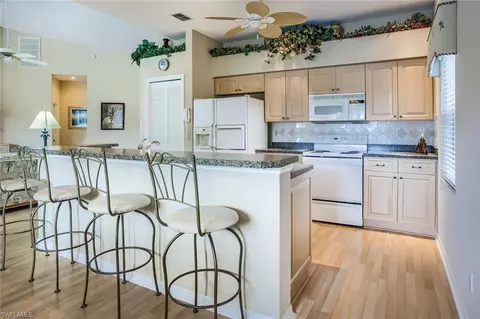 8032 Belmont Ct, Naples, FL 34113 photo 2