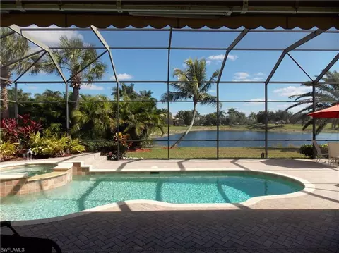 5015 Cerromar Dr, Naples, FL 34112 photo 2