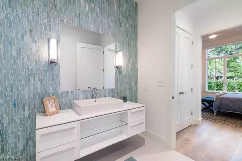 264 10th Ave S, Naples, FL 34102 photo 12