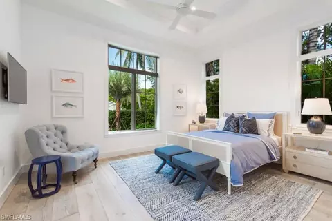264 10th Ave S, Naples, FL 34102 photo 11