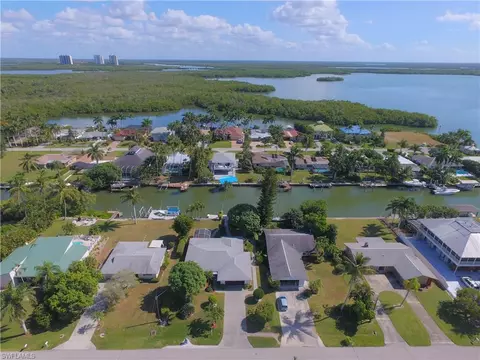 417 Samar Ave, Naples, FL 34113 photo 4