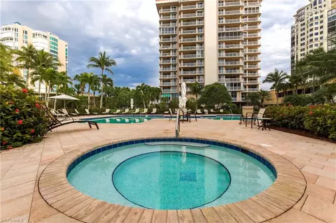 40 Seagate Dr #704-A, Naples, FL 34103 photo 12
