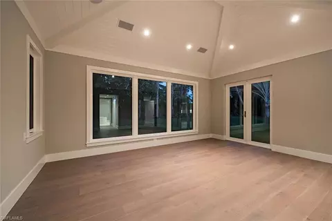 682 Rudder Rd, Naples, FL 34102 photo 8