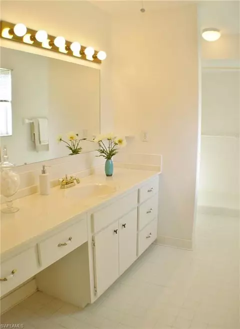 445 Golfview Dr, Naples, FL 34110 photo 14