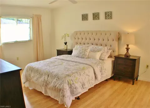 445 Golfview Dr, Naples, FL 34110 photo 15