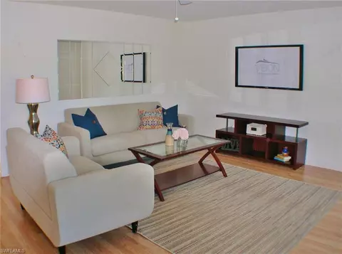 445 Golfview Dr, Naples, FL 34110 photo 3