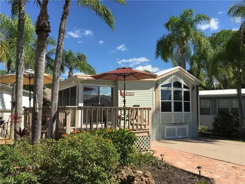 10705 Red Cardinal Cir, Estero, FL 33928 photo 1