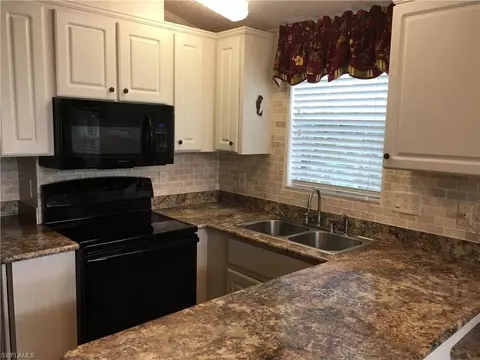 10705 Red Cardinal Cir, Estero, FL 33928 photo 5