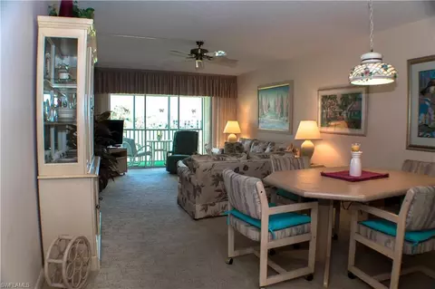 1 High Point Cir W #202, Naples, FL 34103 photo 7